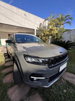 JEEP COMMANDER 2.0 HURRICANE 4 TURBO GASOLINA BLACKHAWK AT9 JEEP COMMANDER 2.0 HURRICANE 4 TURBO GASOLINA BLACKHAWK AT9